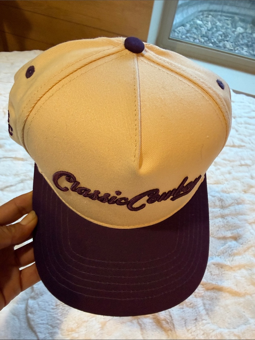 Classic Cowboy Two-Tone Snapback Hat -